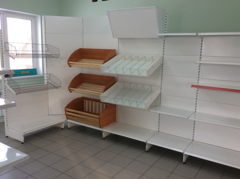 Стеллажи горки металлические для магазина
