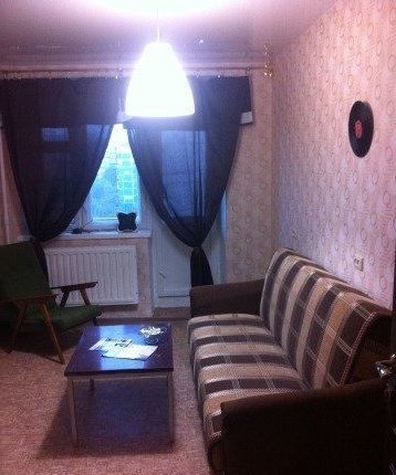 Сдaтся светлая кoмнaта 12 м.