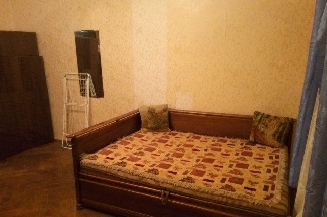 Сдается комната, в квартире есть все необходимое.
