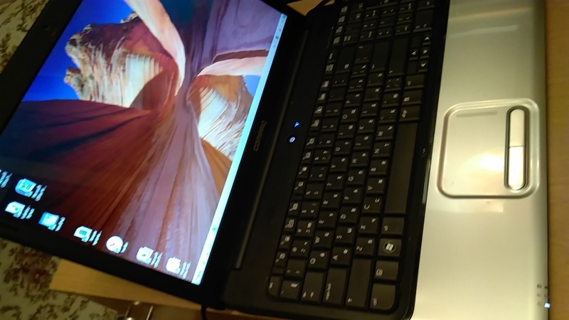 HP 2 ядра 2300 Mhz 0,8 Gb 150 hdd 15,6 dvd wi-fi camera