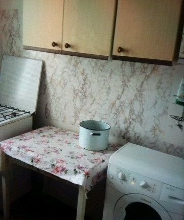 Сдается комната в чистой квартире.