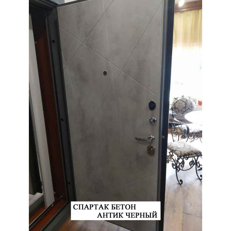 Дверь входная новая Спартак-Б Бетон светлый