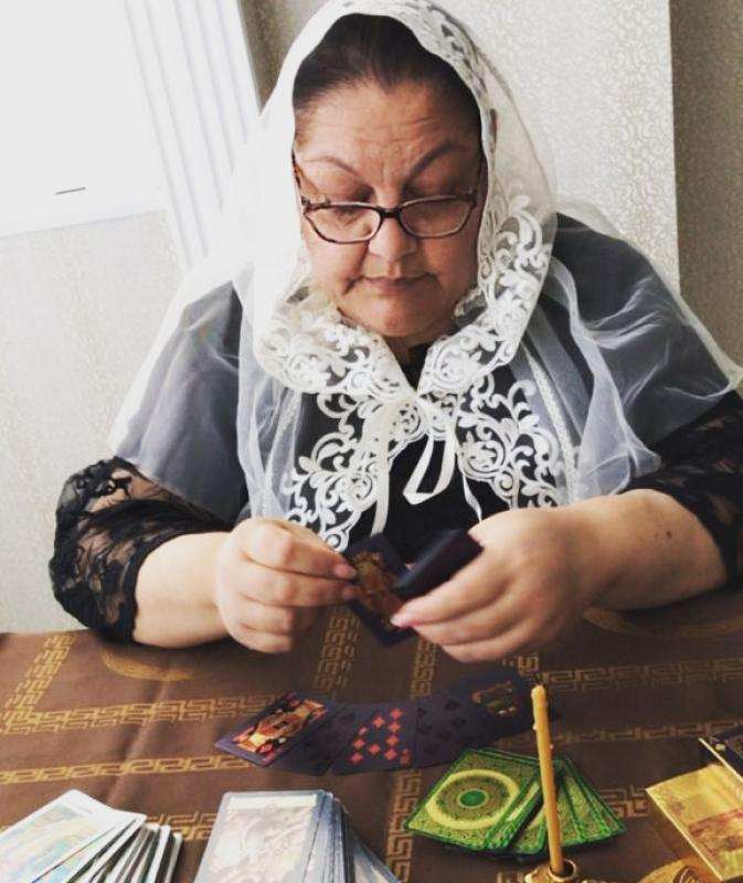 Консультация тapoлoга, яcнoвидящей Марии